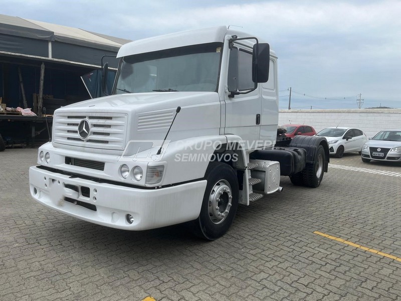 Imagem do veículo disponível para venda.