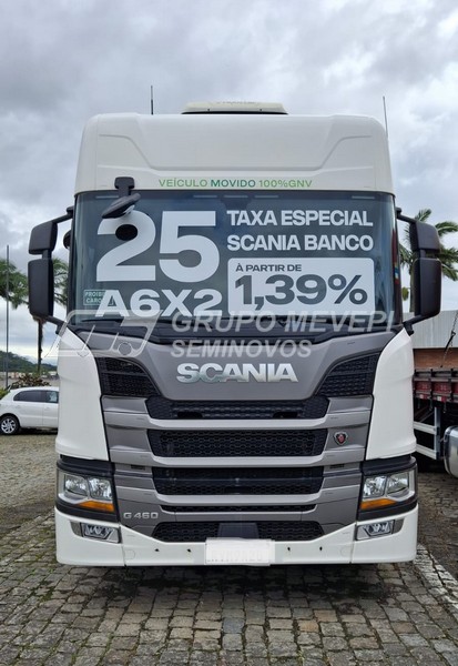 Imagem do veículo disponível para venda.